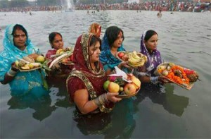 Chhath Puja  ends with offering of 'Argaya' to rising sun ,  
