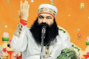 Gurmeet Ram Rahim Singh's followers collect weapons, issue threats ahead of verdict in rape case