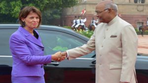 स्विटजरलैंड की राष्ट्रपति भारत यात्रा पर, स्विस बैंक में जमा काले धन के मुद्दे पर हो सकती है बातचीत.