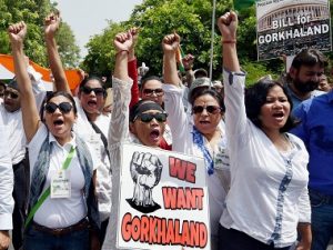 Mamata, regional parties caught in a limbo over Gorkhaland stir: Darjeeling, Hill region headed for political uncertainty