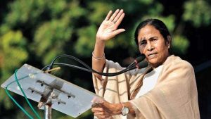 Mamata Banerjee to be awarded D.Litt by Calcutta University, opposition slams decision.