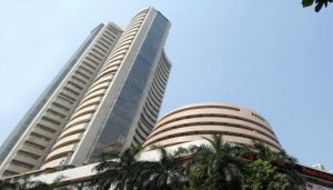 Sensex pulls 332 points higher ahead of RBI meet, on global cues.