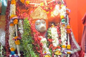 After statues of icons, Lord Hanuman's idol targeted by miscreants.