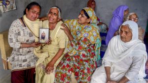 Distraught families of 39 Indians killed in Iraq demand DNA reports from government.