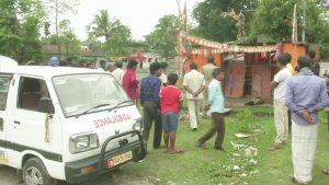 West Bengal: Body found hanging in BJP booth office in Siliguri.