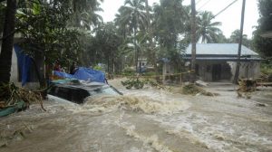 Heavy rain lashes several states, red alert sounded in Karnataka, Kerala