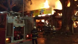 Major fire breaks out at Mustafa Bazaar timber yard in Mumbai's Byculla.