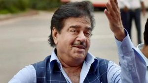 Shatrughan Sinha praises PM Modi for scrapping of Article 370, his meeting with Donald Trump.