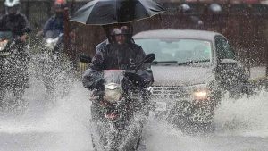 IMD predicts heavy rainfall over Kerala, Karnataka; fishermen warned not to venture into sea.