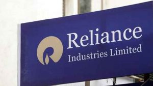 RIL creates new benchmark, becomes first company to hit Rs 9 lakh crore in market cap.