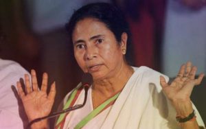 'Don't fall into trap by my minority brothers': In veiled attack, Mamata Banerjee warns TMC workers against Asaduddin Owaisi