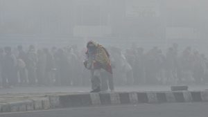 All India Weather Update: कल दिल्ली में हो सकती है हल्की बारिश, अन्य राज्यों में भी पड़ेगी कड़ाके की सर्दी