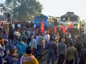 Bharat bandh: Passengers suffer as train services affected in Odisha and West Bengal