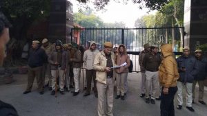 Live: Delhi Police to investigate claims of Hindu Raksha Dal's Pinky Chaudhary taking full responsibility for JNU attack