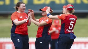 England beat India in Women's Tri Series 2020 match 4 by 4 wickets