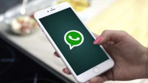 लॉकडाउन के बीच WhatsApp की ओर से झटका, आपके स्टेट्स अपडेट पर पड़ेगा प्रभाव