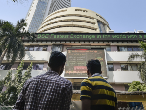 Sensex plunges 310.21 points, Nifty settles at 8925.30; UPL, HUL, Britannia Industries major gainers