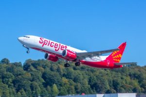 संकट की इस घड़ी में SpiceJet ने निभाई अहम भूमिका, इमरजेंसी सेवाओं में कर रही मदद