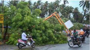 Cyclone Amphan live updates: Home Minister Amit Shah speaks to Bengal, Odisha CM, assures help