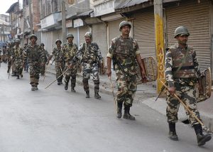 दिल्ली-नोएडा: पिछले 2 दिन में CRPF के 70 जवान हुए कोरोना संक्रमित, मचा हड़कंप