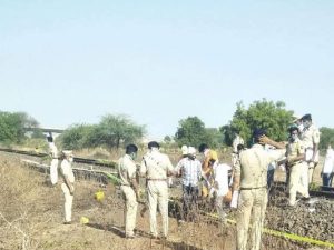 NHRC issues notice to Maharashtra govt over deaths of migrant workers in Aurangabad train mishap, seeks details