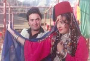 Rishi Kapoor के निधन से पाकिस्तानी सितारे भी शोक में, 'Henna' की एक्ट्रेस का पोस्ट हुआ वायरल