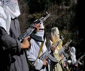 कश्मीर घाटी से गायब 200 से अधिक युवा, सुरक्षा एजेंसियों को PAK में आतंकी ट्रेनिंग का शक
