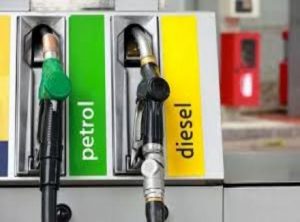 पेट्रोल के दाम 11 दिन में बढ़े 6.02 रुपये प्रति लीटर, जानें क्या है आज का रेट