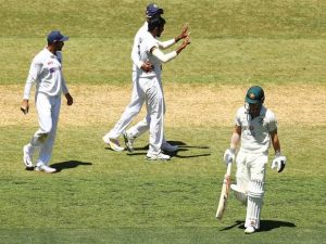 IND vs AUS Boxing Day Test Day 1 LIVE Update: भारतीय गेंदबाजों का कमाल, ऑस्ट्रेलिया 195 पर ढेर