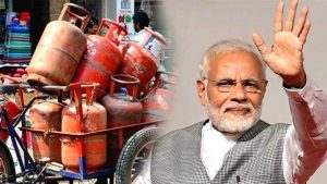 Free LPG Cylinder along with Rs 1,600 cash: Know all about THIS Modi govt scheme