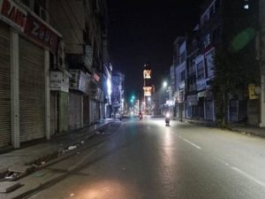 Corona Outbreak: महाराष्ट्र के बाद दिल्ली में भी आज से Night Curfew, कोरोना के कहर ने बढ़ाई चिंता