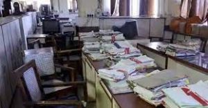 Home Ministry orders 50% attendance in work, staggered timing at its offices due to COVID surge