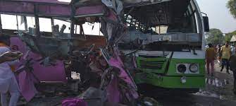 Congress Workers Bus Accident in Punjab : सिद्धू की ताजपोशी में जा रहे कांग्रेस कार्यकर्ताओं की बस पंजाब रोडवेज की बस से टकराई, 5 की मौत