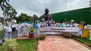 Congress MPs to protest in front of Gandhi's statue in Parliament over farmers agitation, Pegasus issue