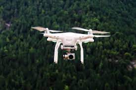 Drone Seen In Samba: सांबा में तीन जगहों पर पाकिस्तानी ड्रोन ने सुरक्षा में सेंघ लगाई