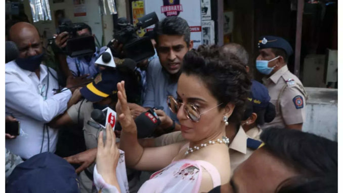 Kangana appears at Khar police station in case against her for calling farmers protest a Khalistani movement
