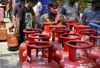 LPG: गोवा में हर परिवार को सालाना 3 रसोई गैस सिलेंडर मिलेंगे फ्री, सरकार ने किया ऐलान