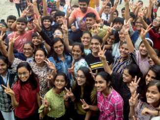 CBSE 12th Result 2022: Girls outshine boys, check pass percentage, toppers' list and more HERE cbseresults.nic.in