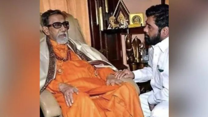 In Eknath Shinde's New Twitter Photo, A Claim To Bal Thackeray's Legacy