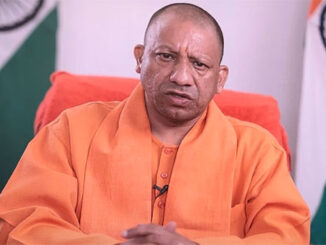 Congress leader makes controversial remark on Yogi Adityanath's 'saffron outfit', says 'Be modern, don't wear...'