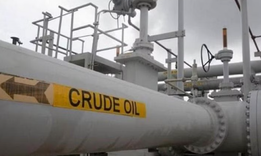 Russia: रूसी कच्चे तेल को लेकर भारत और चीन में बढ़ा मुकाबला, जानें कितनी कीमत पर हो रही खरीद