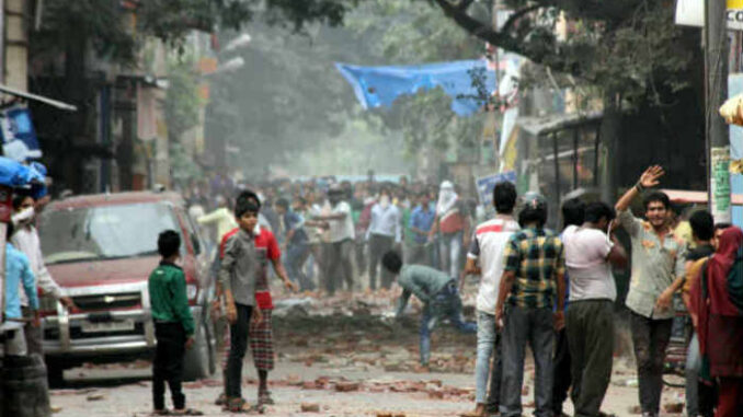 Manipur Violence: मणिपुर के बिष्णुपुर में फिर भड़की हिंसा, 17 लोग घायल; इंफाल में लगा कर्फ्यू