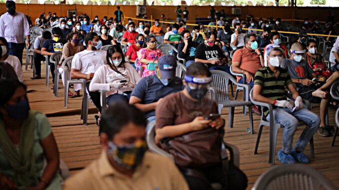 JN.1 COVID Variant: 3 In 4 Indians Abandoned Masks, 29% Plan To Party On New Year, Says Survey