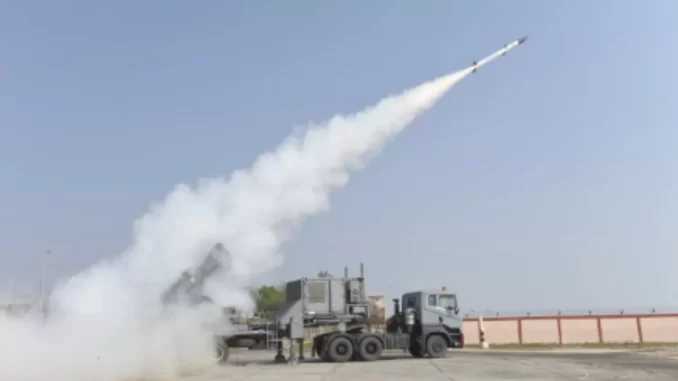 DRDO: डीआरडीओ ने नई पीढ़ी की आकाश मिसाइल का सफल परीक्षण किया, रक्षा मंत्री ने दी बधाई