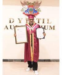 Indic Filmmaker Vivek Ranjan Agnihotri Awarded With A Doctorate From The Governor Of Maharashtra