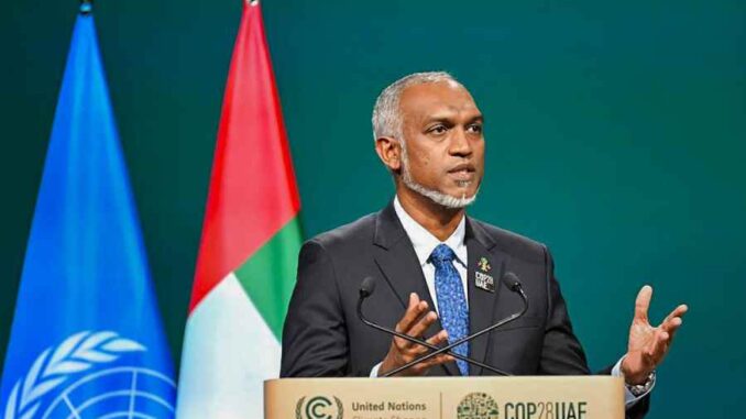 India Maldives Relations: आखिर ऐसा क्या हुआ जो बदल गए मोइज्जू के सुर, समझिए पूरा 'खेला'