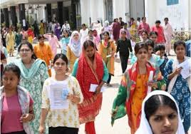 UPTET 2026: 50 हजार शिक्षकों के पेपर में बैठने का रास्ता साफ! 4 साल बाद लौटा यूपी टीईटी; जानें UPESSC के वो 3 बदलाव