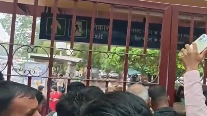 Delhi Metro shuts 16 key stations amid CJP protest at Jantar Mantar: Check full list of affected stations & interchange rules