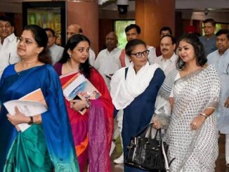 टीएमसी के बागी सांसदों को बड़ा झटका, लोकसभा सचिवालय ने भेजा नोटिस; 7 दिन में दाखिल करना होगा जवाब