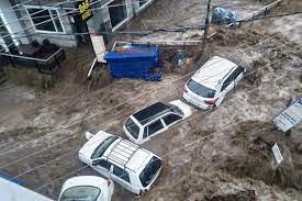 Flash floods at Himachal: Rescue operations on, warning issued for locals & tourists